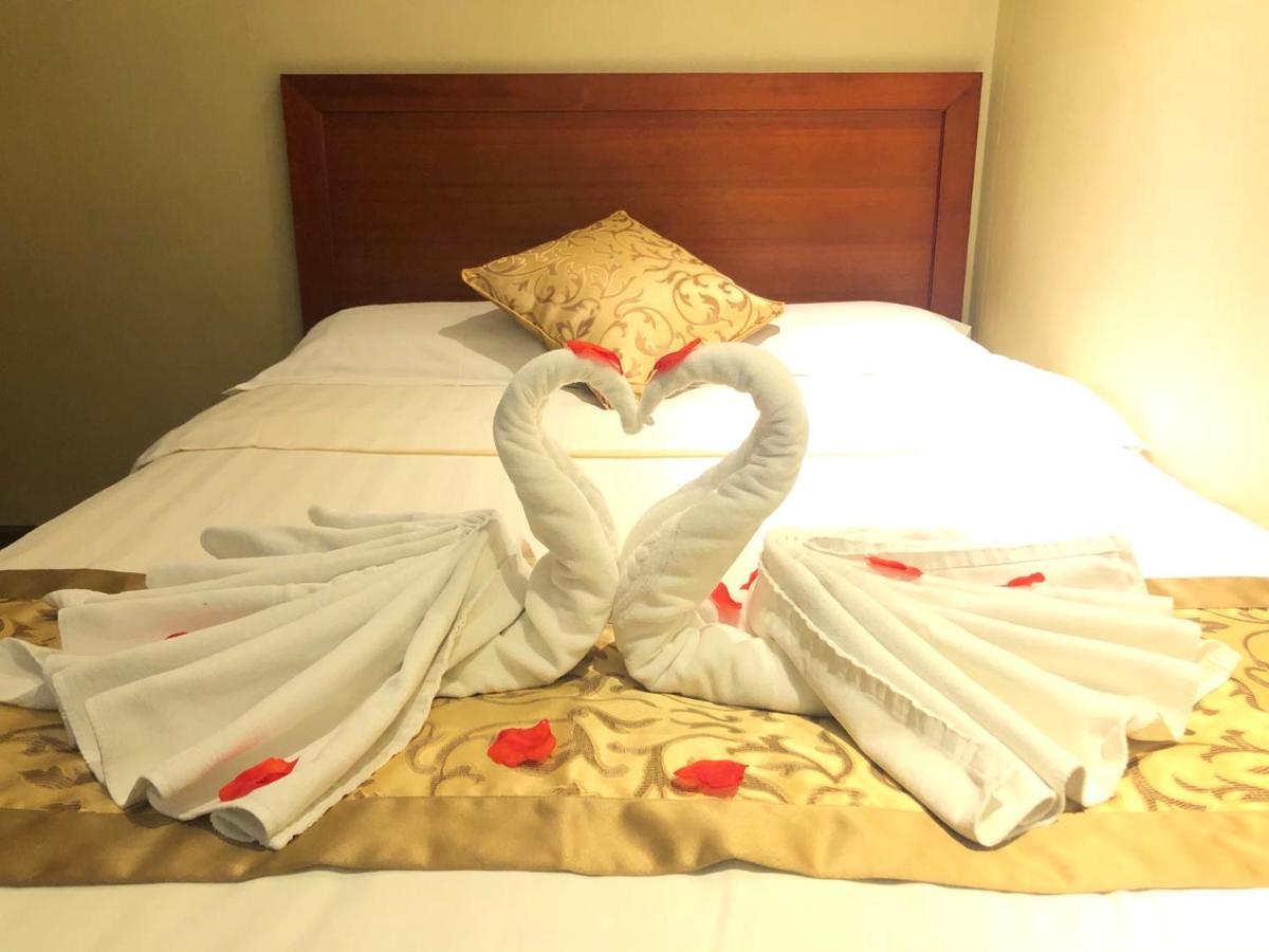 Hotel Super 8 Dunhuang Fengqingcheng Esterno foto